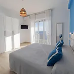 Nyaraló Maju *