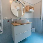 Nyaraló Maju *