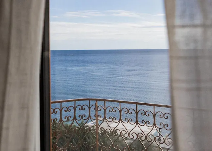 Tatil Evi Maju Maiori
